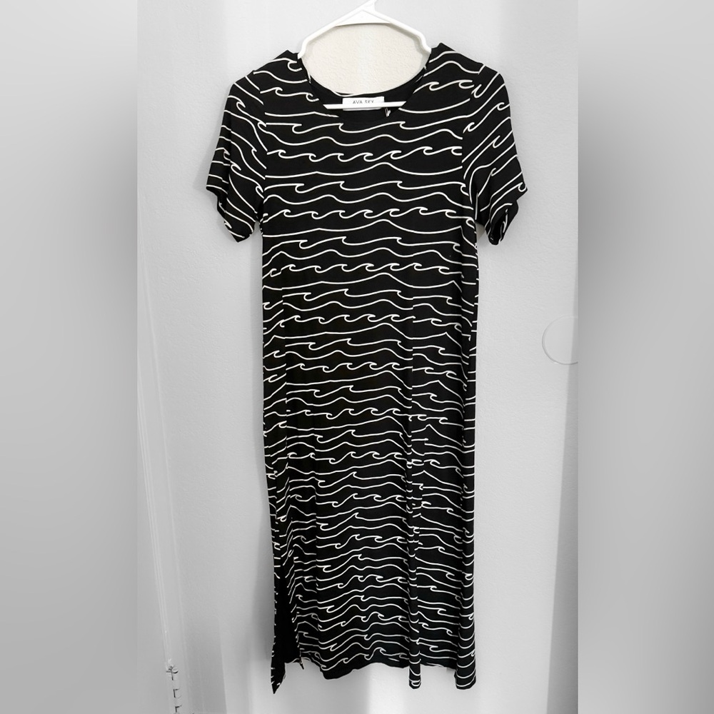 Fighting Eel / Ava Sky Black Waves Dress Malin XS NWT